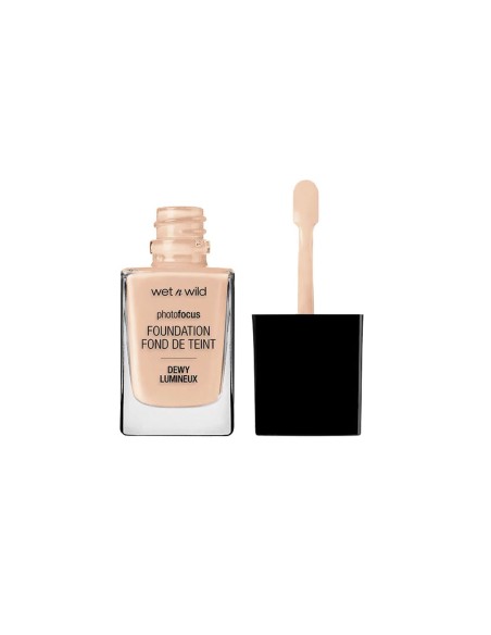 WET N WILD MAKEUP PHOTO FOCUS FOUNDATION DEWY. Soft Ivory | Perfume...