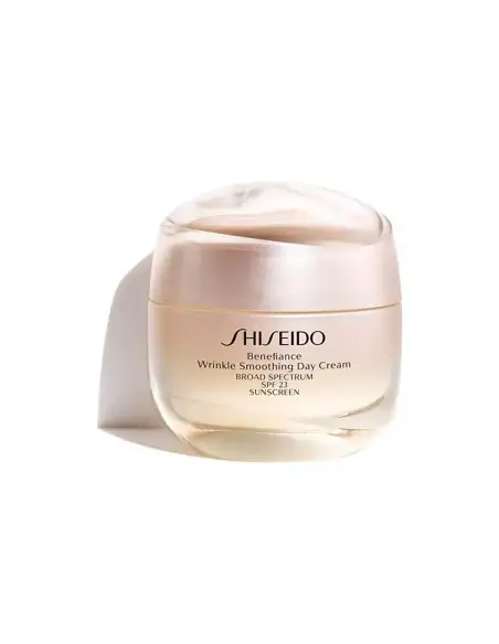 Wrinkle Smoothing Eye Cream SHISEIDO Antiarrugas y Antiedad