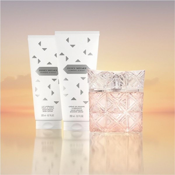 Issey Miyake Lumière D’Issey Shower Cream | Gotta